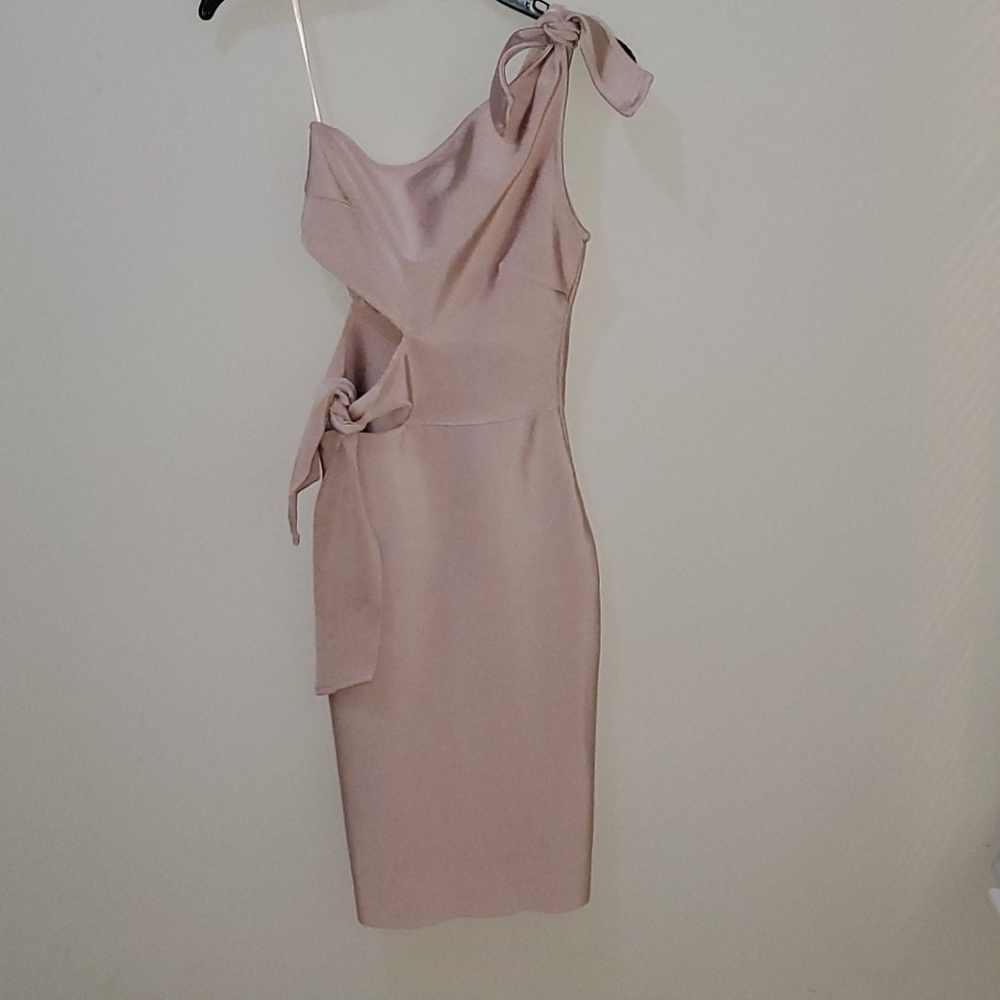 DRESS - Picture 3 of 3